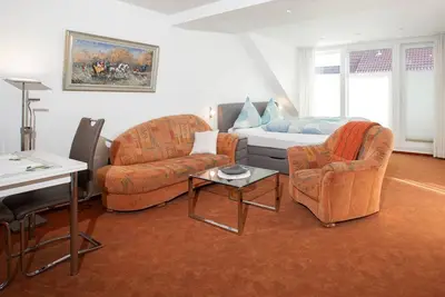 Image de Bright vacation apartment with south-facing balcony, ideal for couples, in quiet Ostdorf