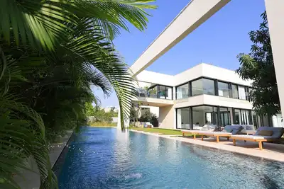 Image de Herzlia villa grand luxe piscine plage