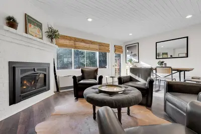 Image de South Ridge G-02 | 2 Bed, 2 Bath