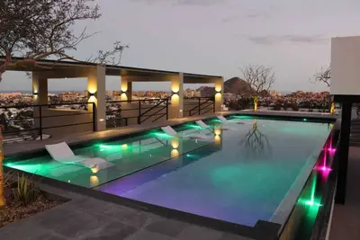 Image de H&H Cozy Apartment (walking distance to Downtown)