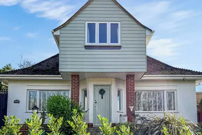 Image de 3 bedroom accommodation in West Lulworth, near Wareham