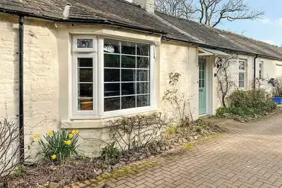Image de 3 chambres à coucher à Dumfries