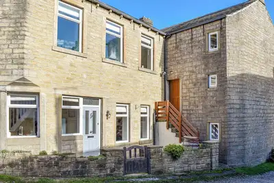 Image de 4 chambres à coucher à Holmfirth
