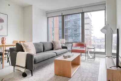 Image de Stunning West Loop 2br w/ Gym & Coworking, nr Uic, by Blueground