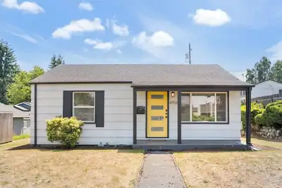 Image de Charming North Tacoma Home – 2 Bedrooms, WiFi & More