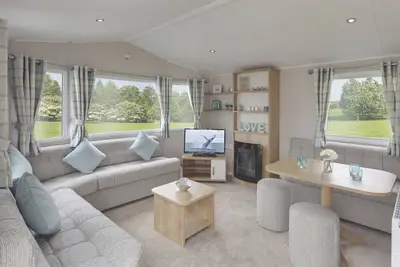 Image de Gold 6 Caravan Wcf (Pet)