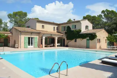Image de Villa rurale à Lorgues avec piscine privée
