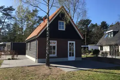 Image de Bungalow indépendant avec 2 chambres à coucher et 1 salle de bain