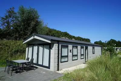 Image de Chalet avec 3 chambres Ă coucher et une terrasse
