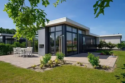 Image de Chalet indépendant avec 3 chambres à coucher, 1 salle de bain et un lave-vaisselle