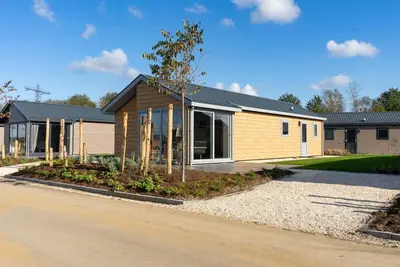 Image de Chalet indépendant avec 3 chambres à coucher, 1 salle de bain et un lave-vaisselle