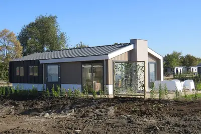 Image de Chalet indépendant avec 3 chambres à coucher et 1 salle de bain