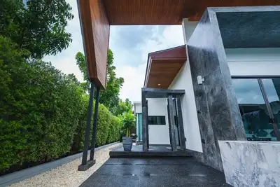 Image de Luxury 1 Bedroom Private Pool Villa At Chalong