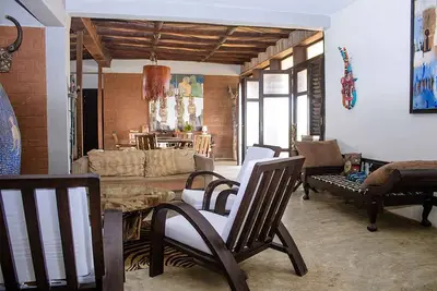 Image de The Blue House LOMÉ