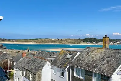 Image de Camel Cottage - Padstow Town - Character home accepts pets