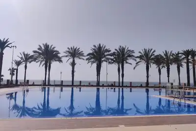 Image de Tres bel apartement au 9eme étage, vue panoramique de la mer