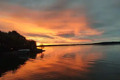 Image de Family vacation on Black Lake with a private beach!