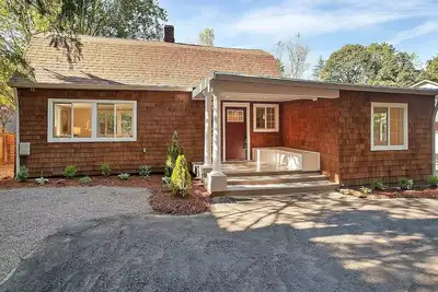 Image de Cozy Portland Cottage