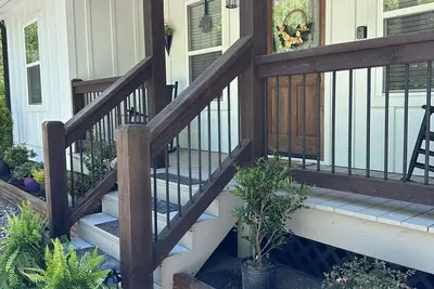 Image de Creekside Cozy Cabin