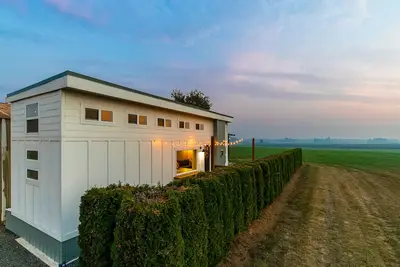 Image de Adorable Tiny House In the Counrty