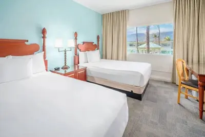 Image de Ideal Hawaii Family Vacation! 2 Spacious Garden View Rooms | Pool + Fireplace