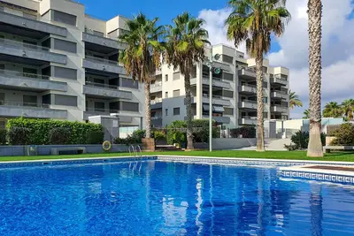 Image de Appartement avec piscine à 250m de la plage, climatisé, parking privé - Torredembarra