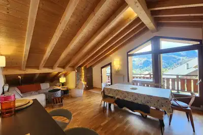 Image de Atypique T4 lumineux avec vue panoramique, 3 Ch, 6-8 pers, Wifi, parking couvert