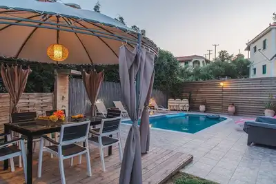 Villa Danae 2, 3-Bedroom Villas with Pool