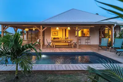 Image de Villa North Shore, belle villa créole au bord de l'eau