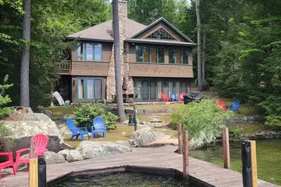 Image de Dock Holiday on Lake Winnipesaukee!