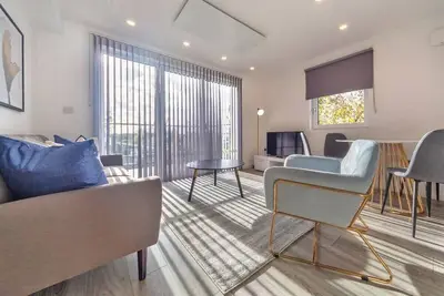 Image de Modern 2 Bedroom Apartment in Ashford