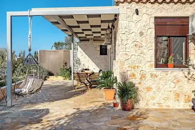 Image de Appartement \"Clé\" avec jardin privé, terrasse et Wi-Fi