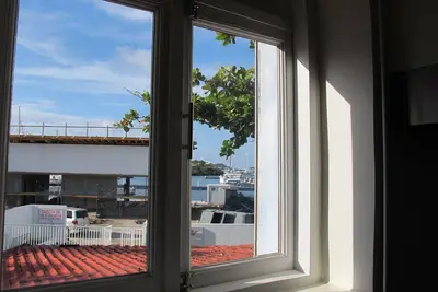 Image de Simpson Bay apartment-backup generator, nearby beaches, internet, great location