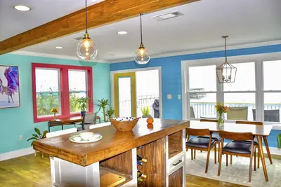 Image de Waterfront Paradise - Bay Sunsets - Rejuvenate