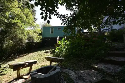 Image de Cute 3 bedroom home 5 minutes from airport