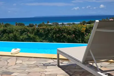 Image de Villa Topaze - Villa créole de standing, vue mer panoramique