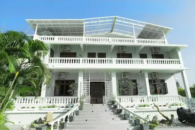 Image de Villa at the foothills of Himalayas