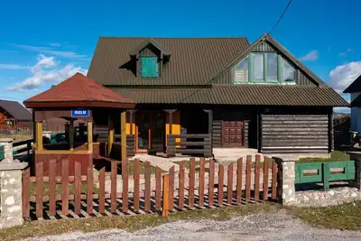 Image de Mouintain View Cabin with Sauna in Žabljak