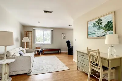 Image de Cozy Whole Home Half Mile From Venice Island