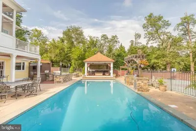 Image de Private Maryland Farmhouse - Great for Families!