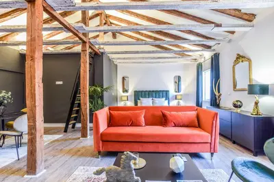 Image de Spectacular renovated studio in the center Sb6