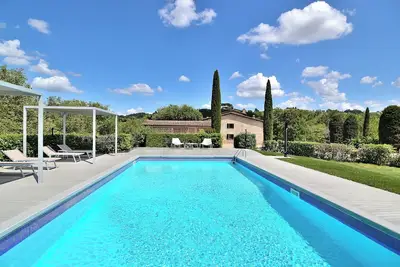 Image de Entire Tuscan farmhouse with private pool between Siena and Florence
