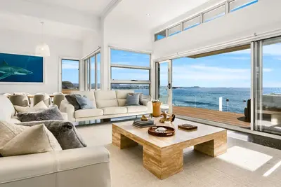 Image de Surf Beach House - Absolute Waterfront