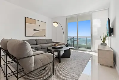Image de Icon W Brickell Exclusive Ocean View 2br/1ba #2909