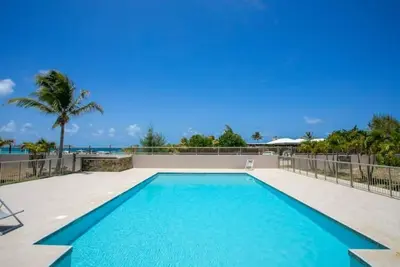 Salt 5 : piscine, accès direct Plage Orient Bay