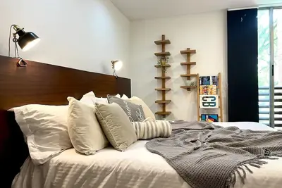 Image de Stylish apartment in the best location!