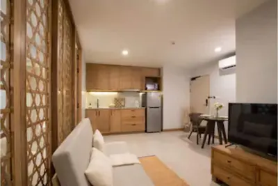 Huarin Terrace Suite.