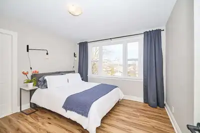 Image de Newly Renovated in the Heart of Niagara!