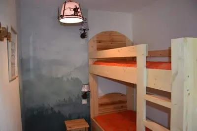 Image de Rez-de-chaussée, piscine, balcon, parking, télévision, casier à ski, 30m², Pralognan-la-Vanoise