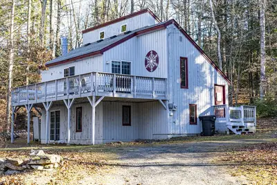 Image de Spacious 3 Bedroom w/ Loft in Waterville Estates!